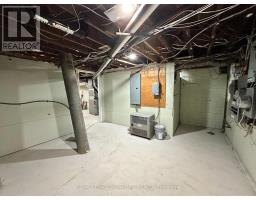 2890 Dufferin Street, Toronto, ON M6B3S6 Photo 35