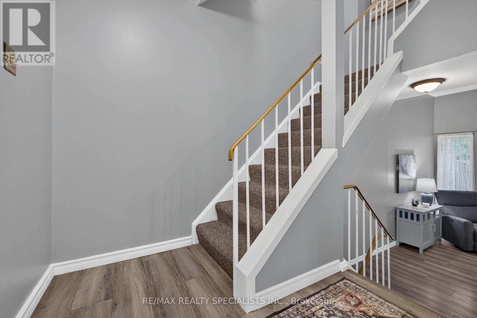 #50 661 CHILDS DRIVE - 19
