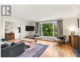 7 Prestwick Place thumbnail 5