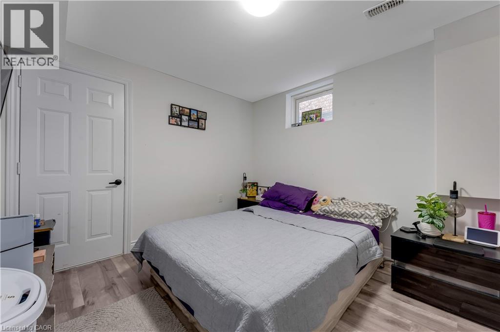 444 Thomas Slee Drive — photo 37