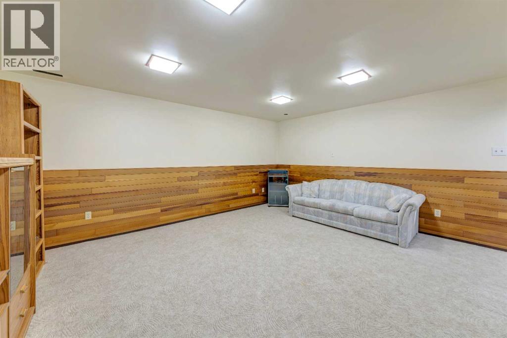 3401 47 Avenue, Lloydminster — photo 16