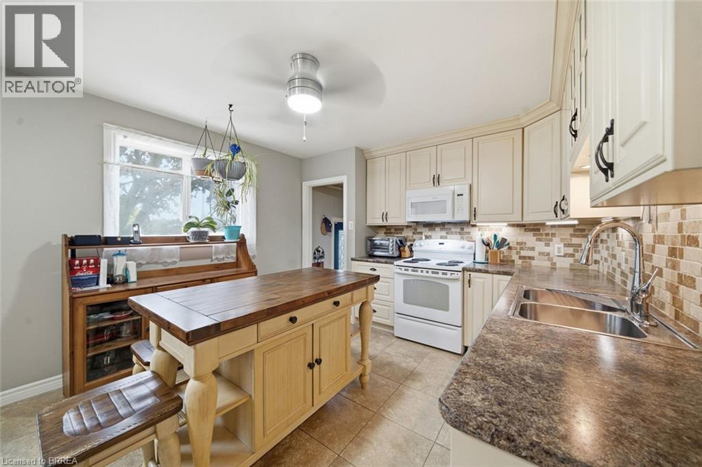 83 Fairview Drive — photo 8