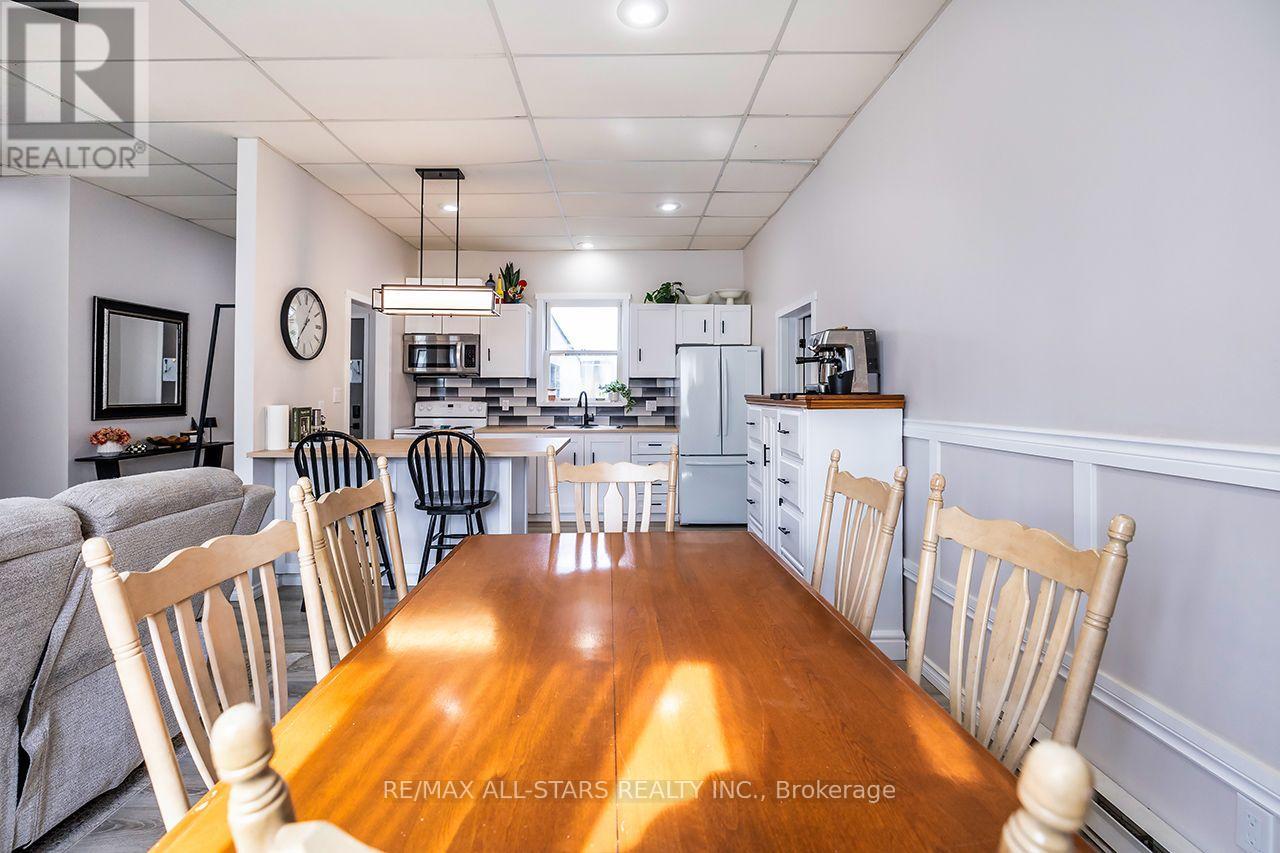11 Church Street, Kawartha Lakes, ON photo 13