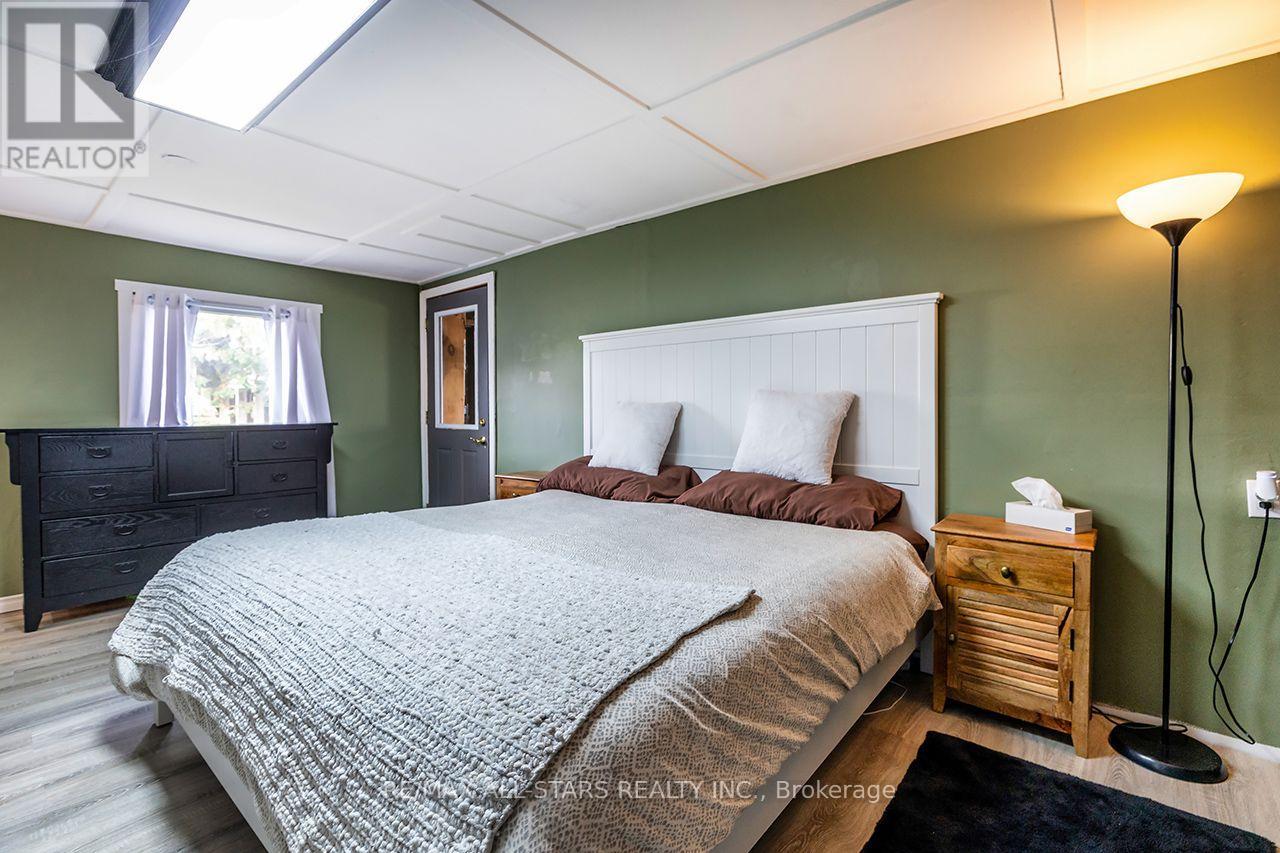 11 Church Street, Kawartha Lakes, ON photo 21