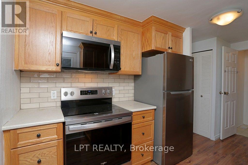 25 Maple Grove Road — photo 12