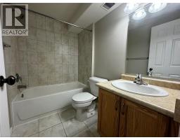 361 Parkvale Drive Unit# Lower (2), Kitchener, ON N2R1Y6 Photo 11