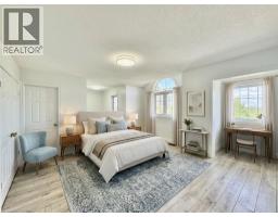 56 Lena Crescent, Cambridge, ON N1R8P4 Photo 13