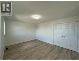 56 Lena Crescent, Cambridge, ON N1R8P4 Photo 15