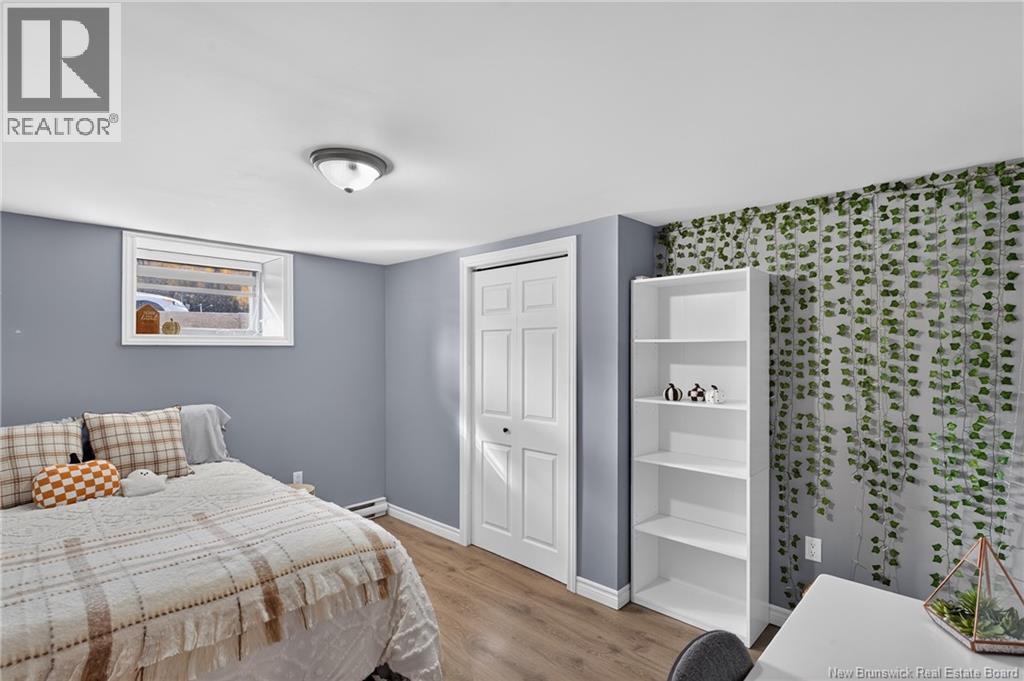 194 Renfrew Street - 18