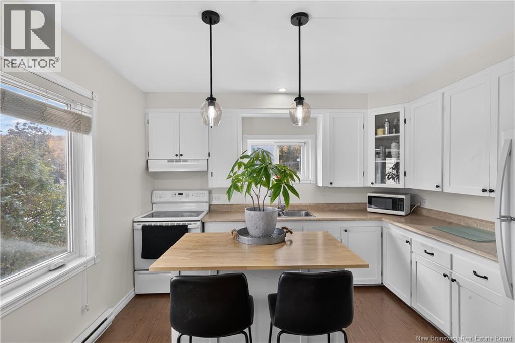 194 Renfrew Street - 5