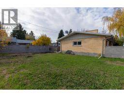 2504 7 Avenue N - photo 31