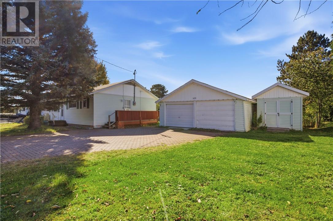 3179 Clifford Crescent - 22