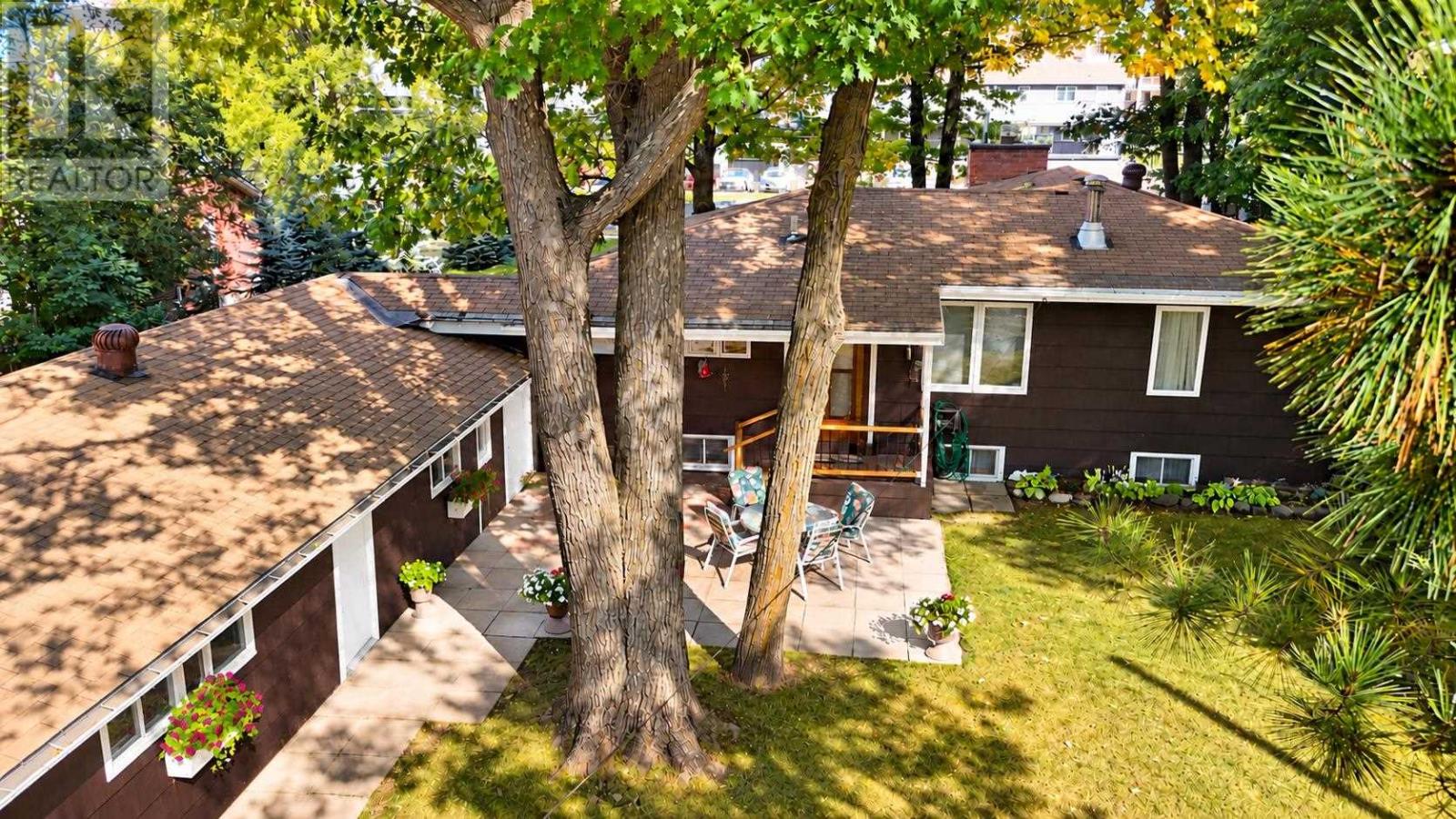 367 Northern Ave. E. - 5
