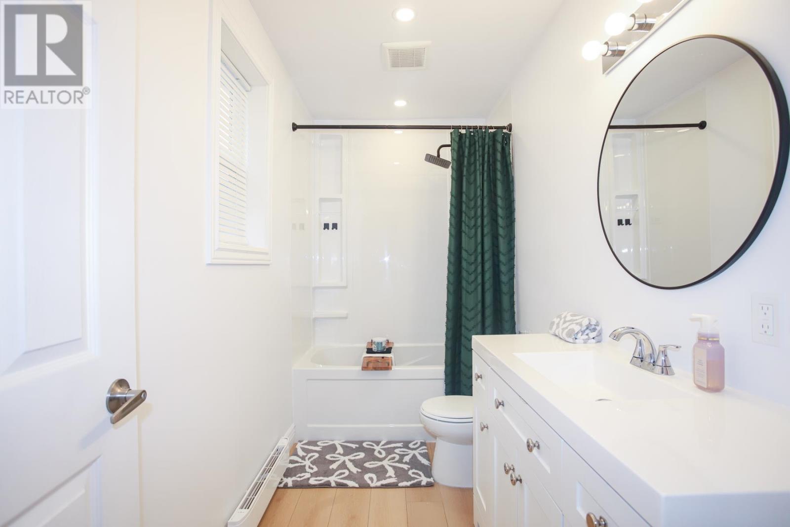 82 Elliott RD - 9