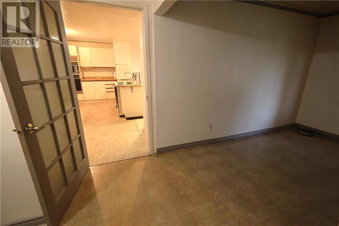 42 Rutland Avenue - 48