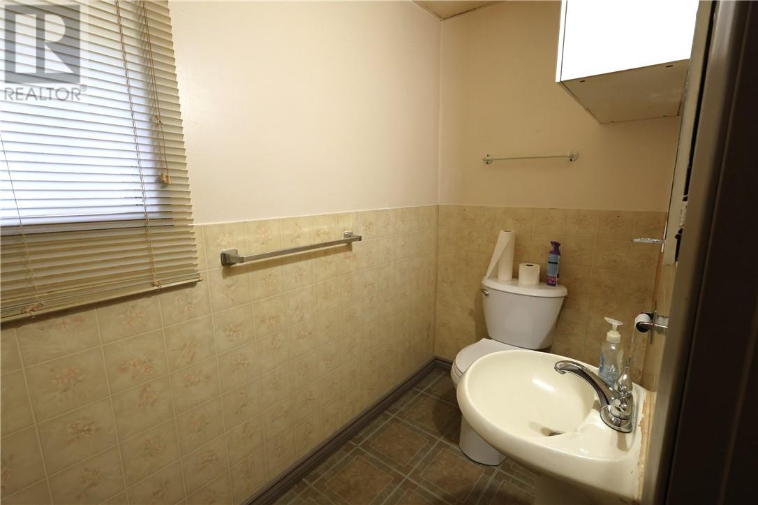 42 Rutland Avenue - 53