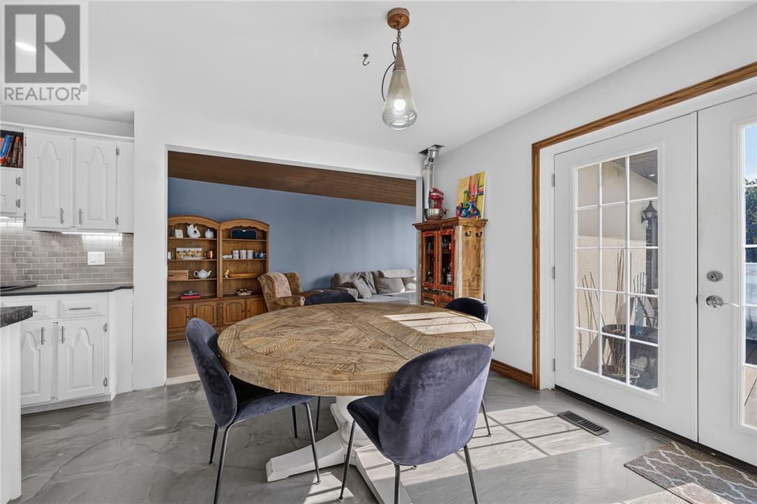 37 Thorncliffe Court — photo 17