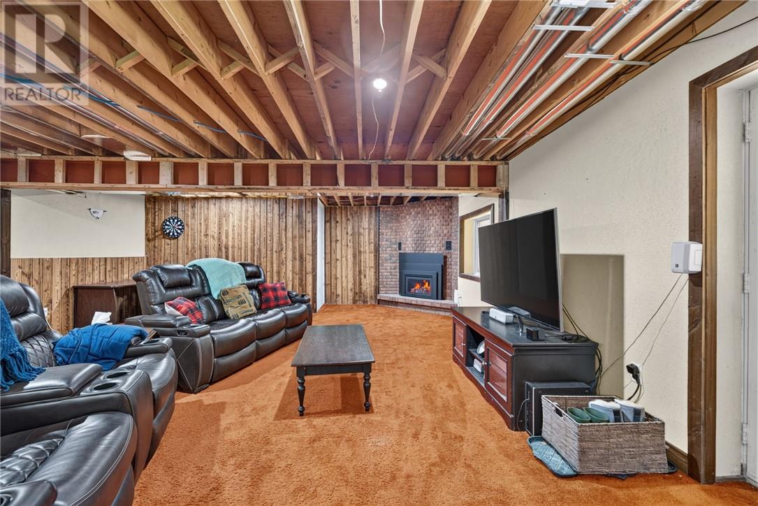 37 Thorncliffe Court — photo 65