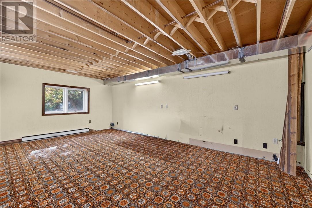 37 Thorncliffe Court — photo 76