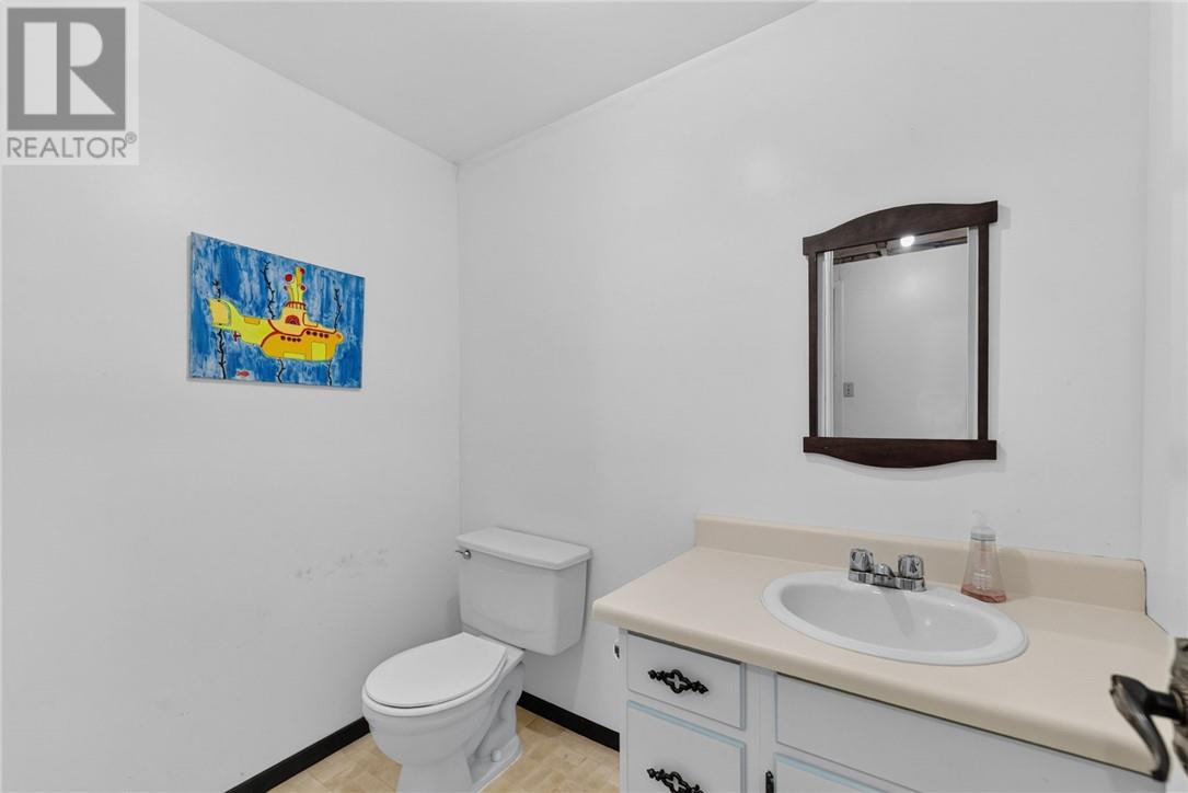 37 Thorncliffe Court — photo 81