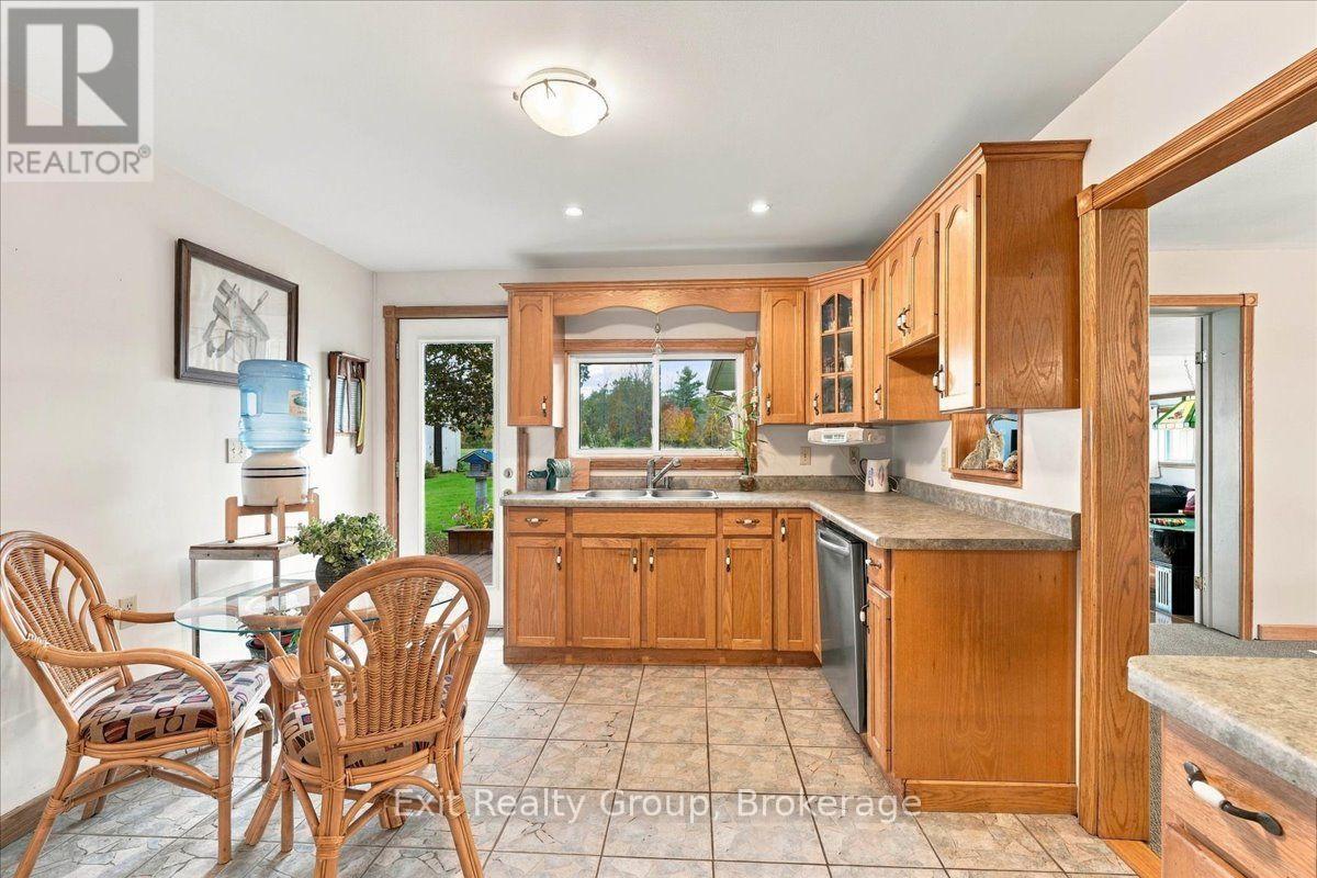 341 Downs Road — photo 11