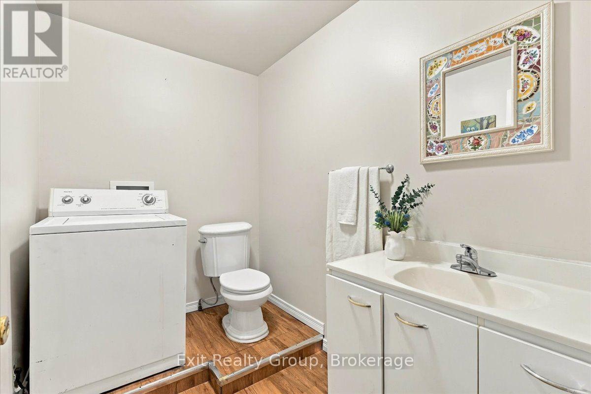 341 Downs Road — photo 24