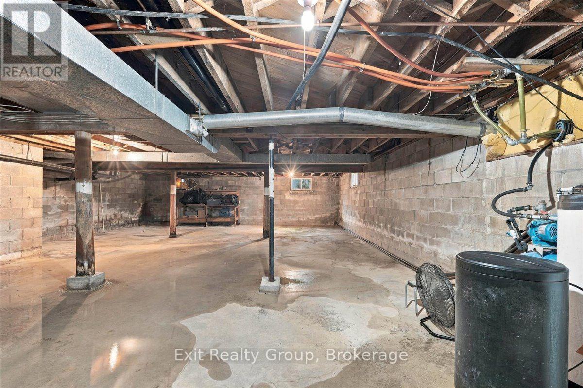 341 Downs Road — photo 27