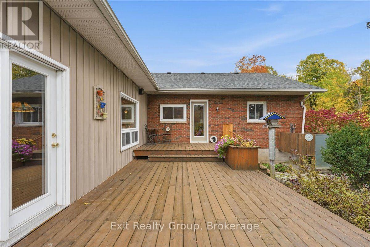 341 Downs Road — photo 31