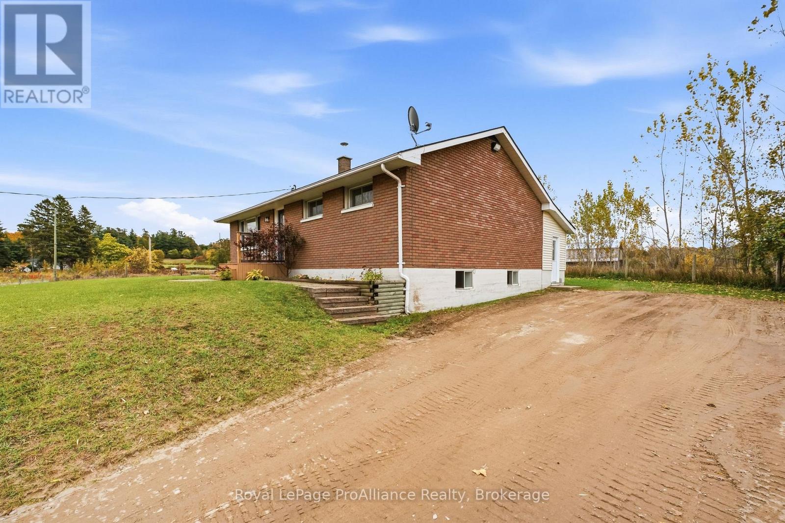 685 Will Johnson Road, Quinte West, ON photo 3