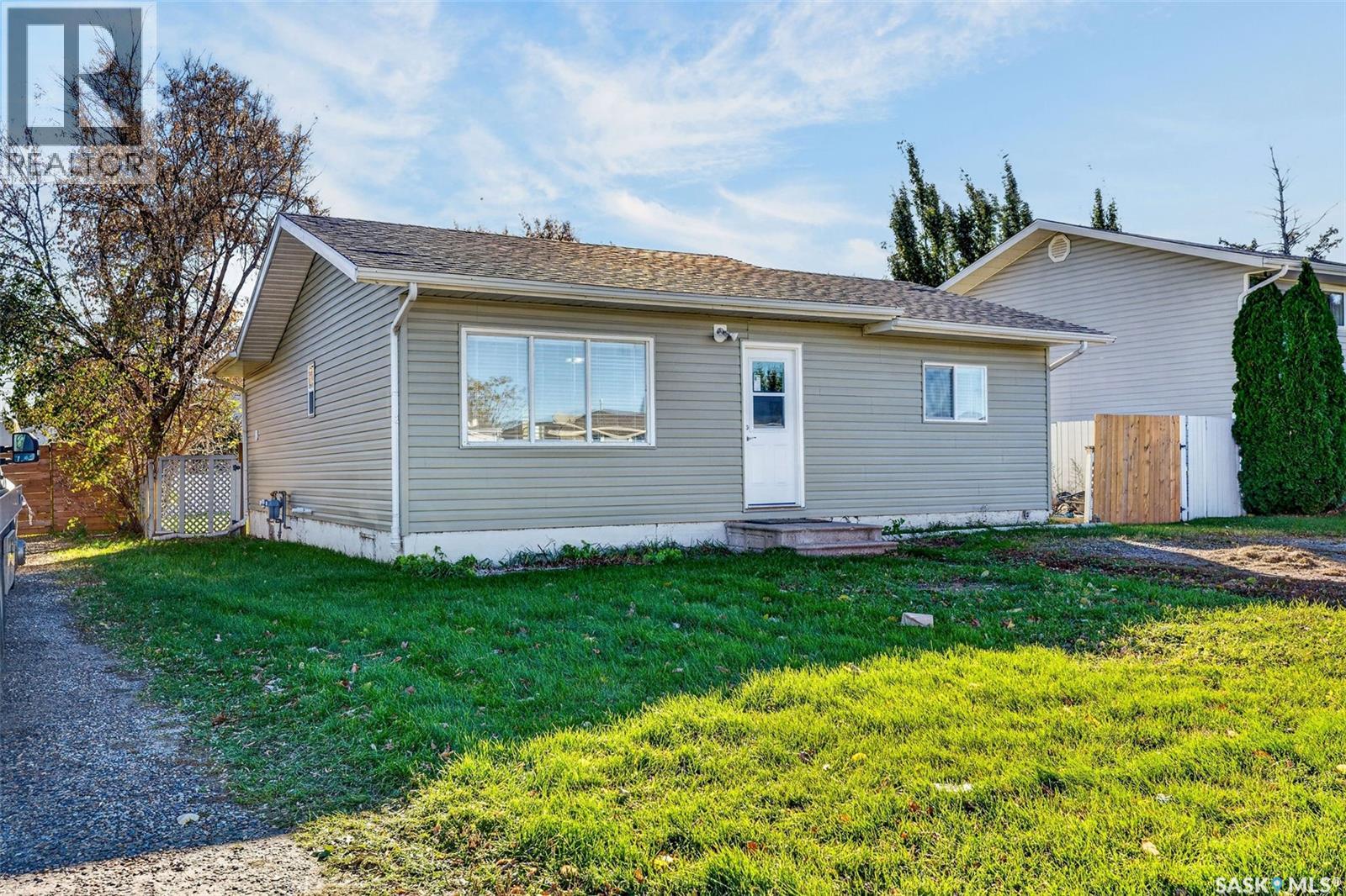 147 30th STREET E, Prince Albert