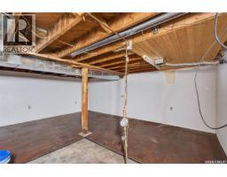 147 30th Street E, Prince Albert, SK S6V1Z2 Photo 24