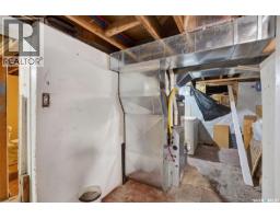 147 30th Street E, Prince Albert, SK S6V1Z2 Photo 25