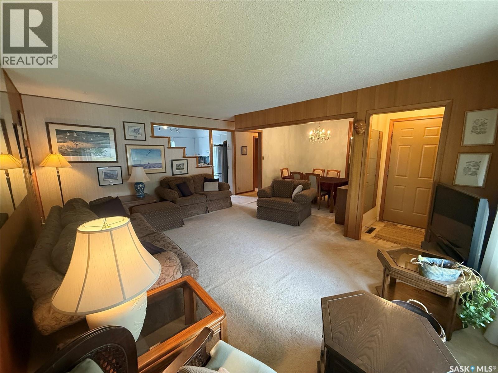 2517 Wiggins AVENUE S, Saskatoon — photo 6
