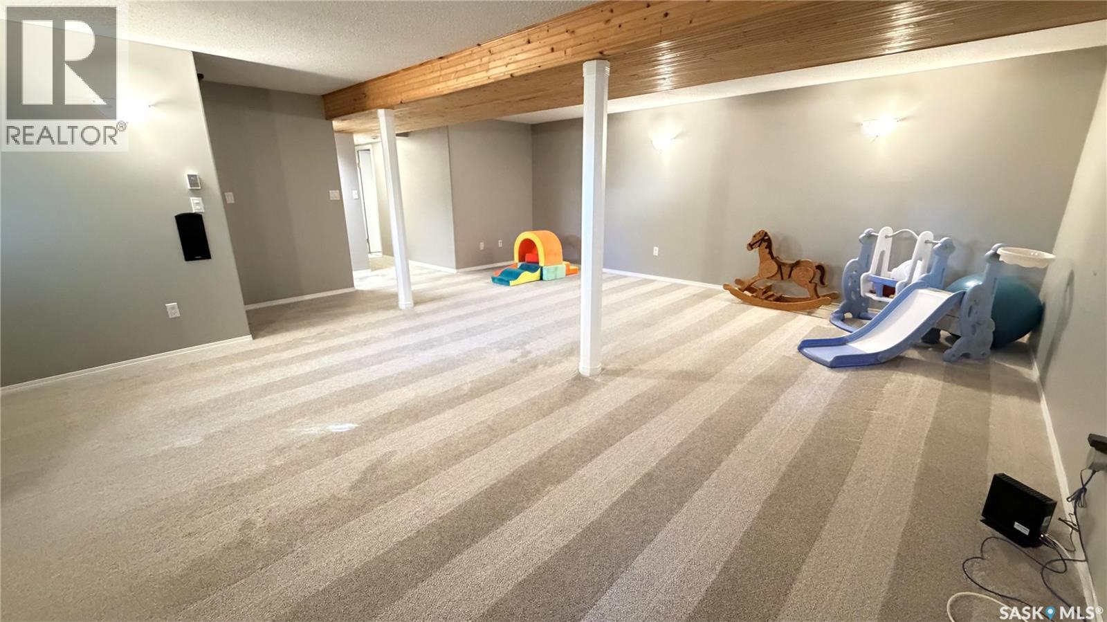 735 Jasper STREET, Maple Creek — photo 35