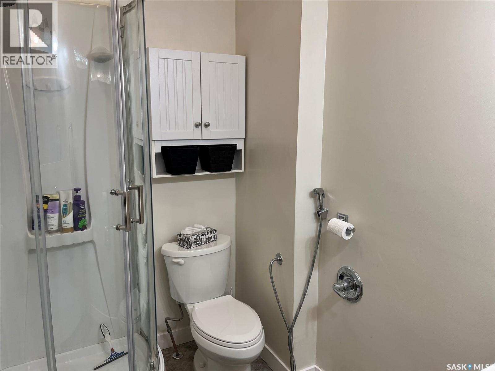 2101 KING STREET - 14