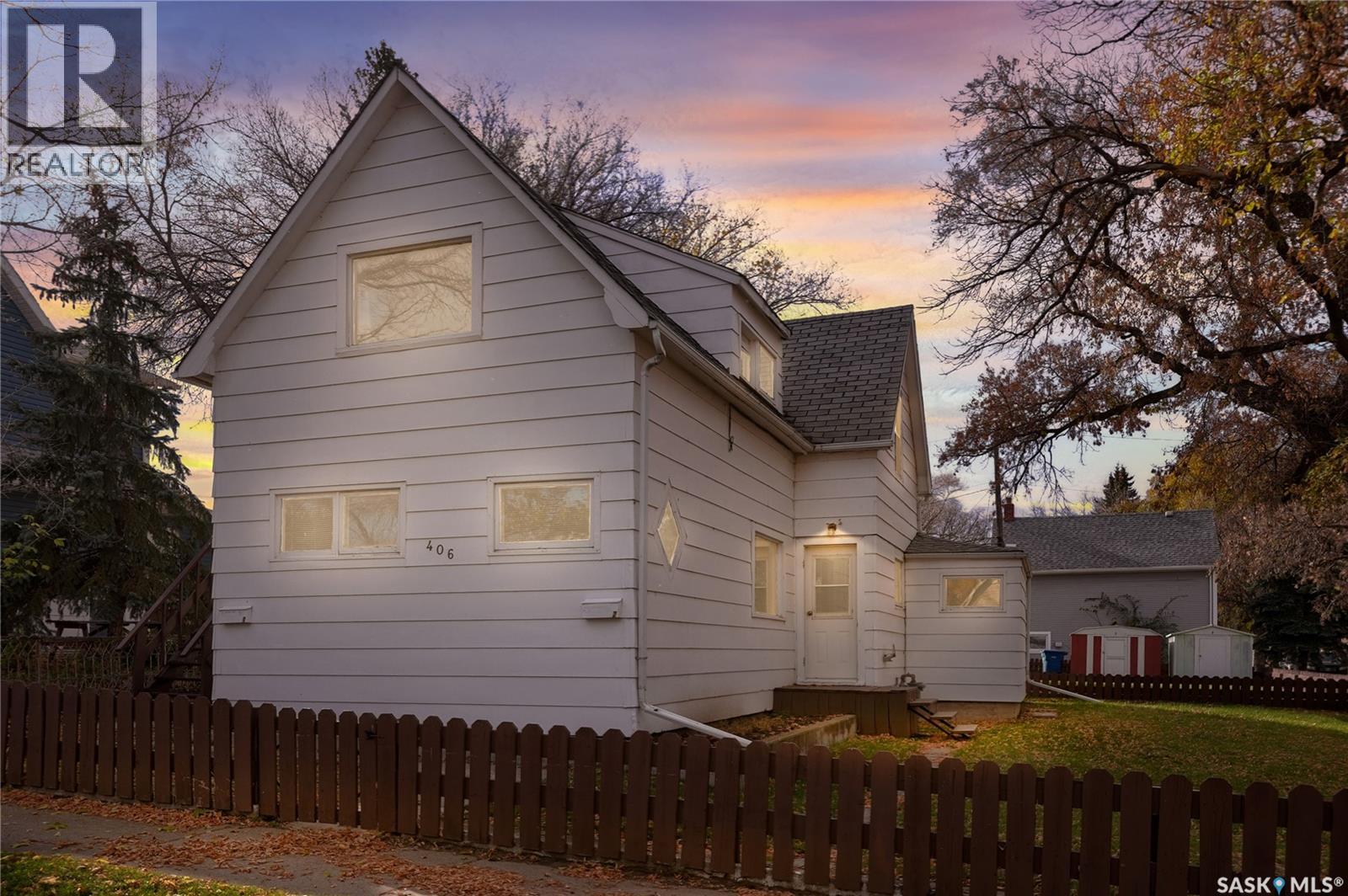 406 Main STREET S - 43