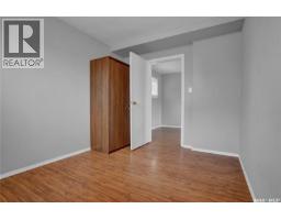 Bedroom - 406 Main Street S, Moose Jaw, SK S6H5S9 Photo 14