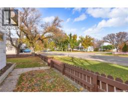 406 Main Street S, Moose Jaw, SK S6H5S9 Photo 41