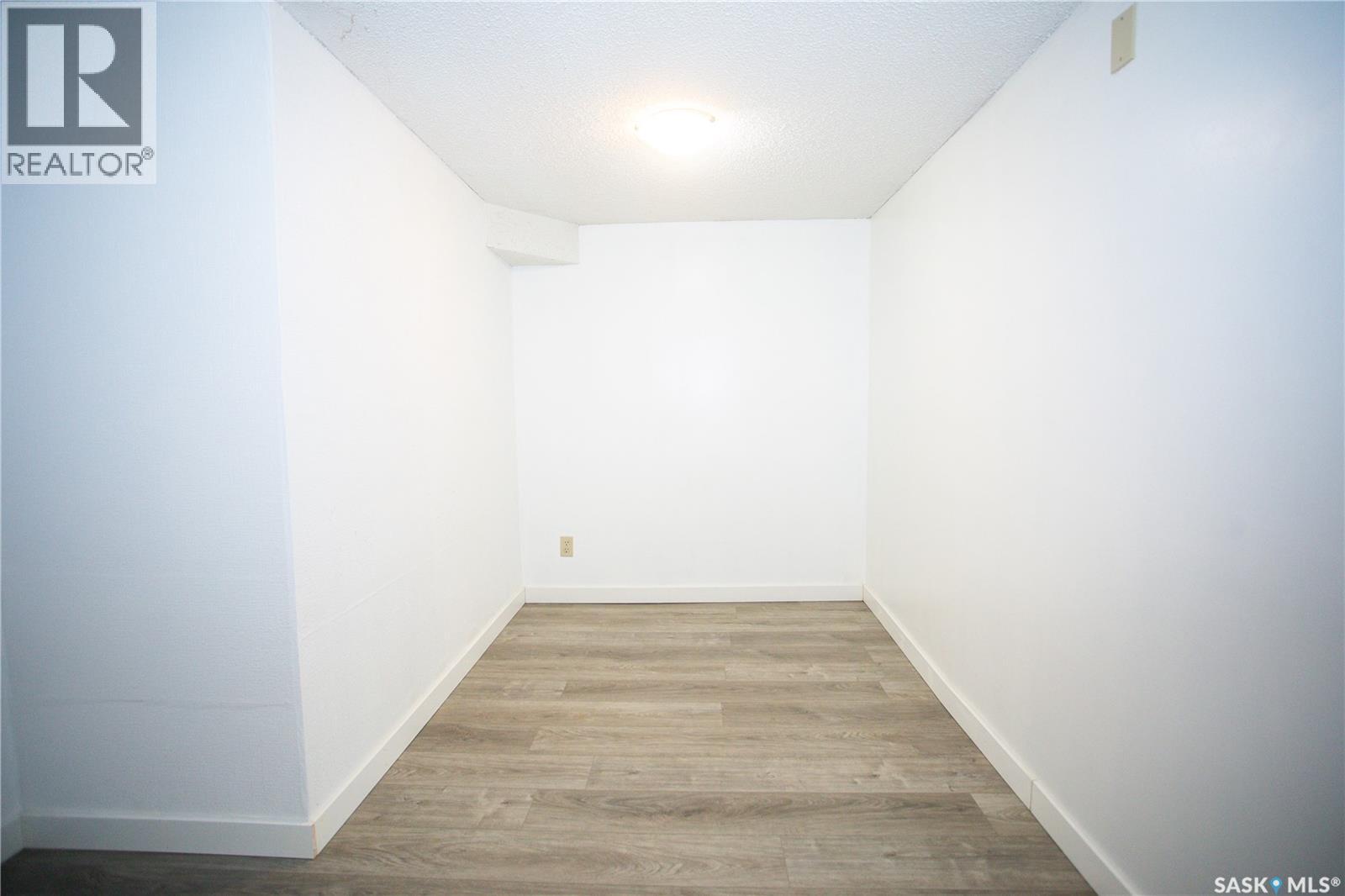 114 Willoughby CRESCENT, Saskatoon — photo 35