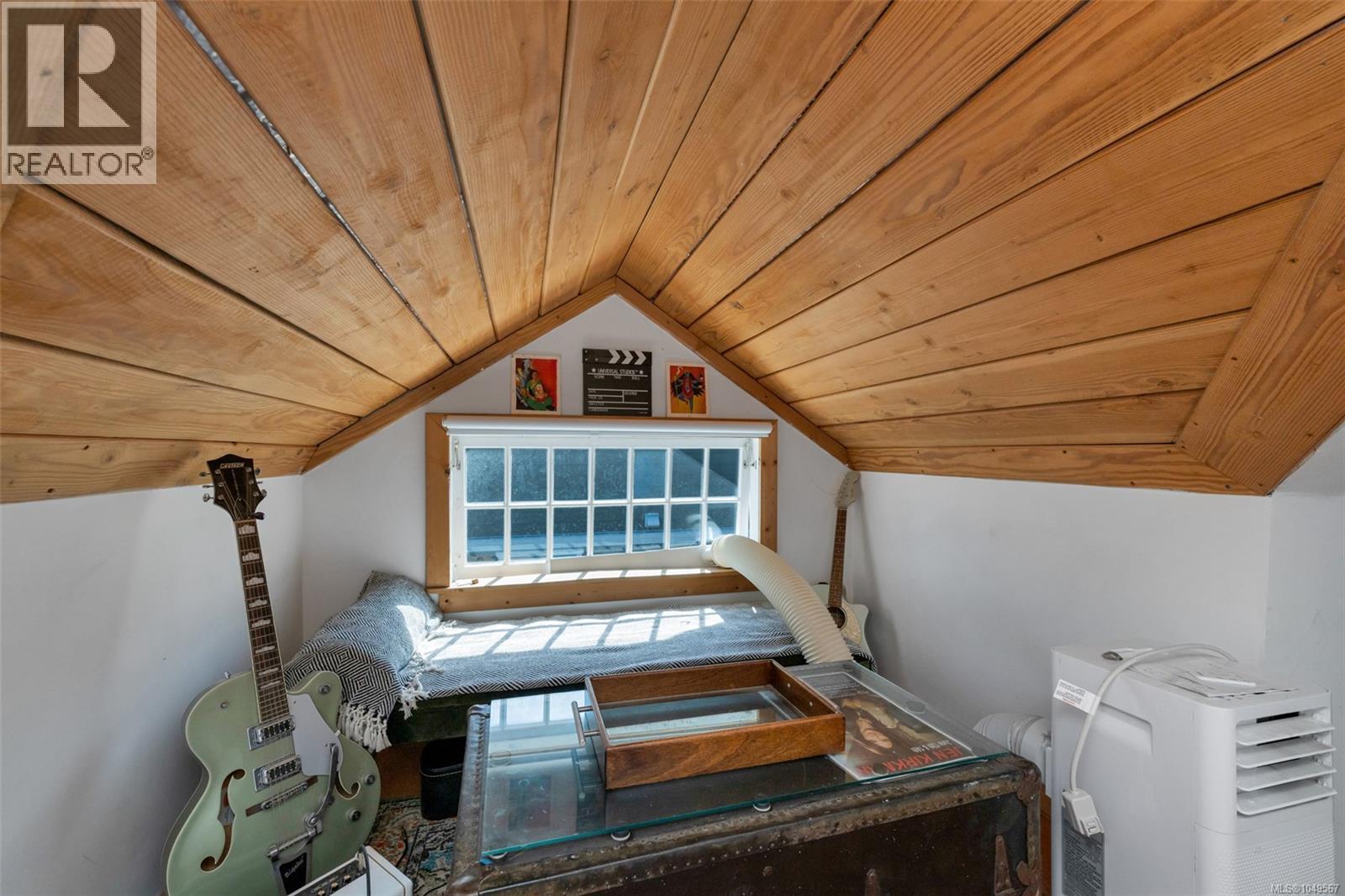 476 Ypres St - 19