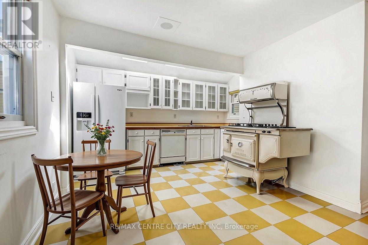 347 FOURTH STREET - 10