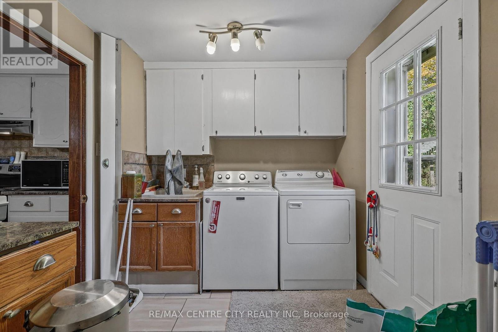 9200 Springwater Road — photo 22