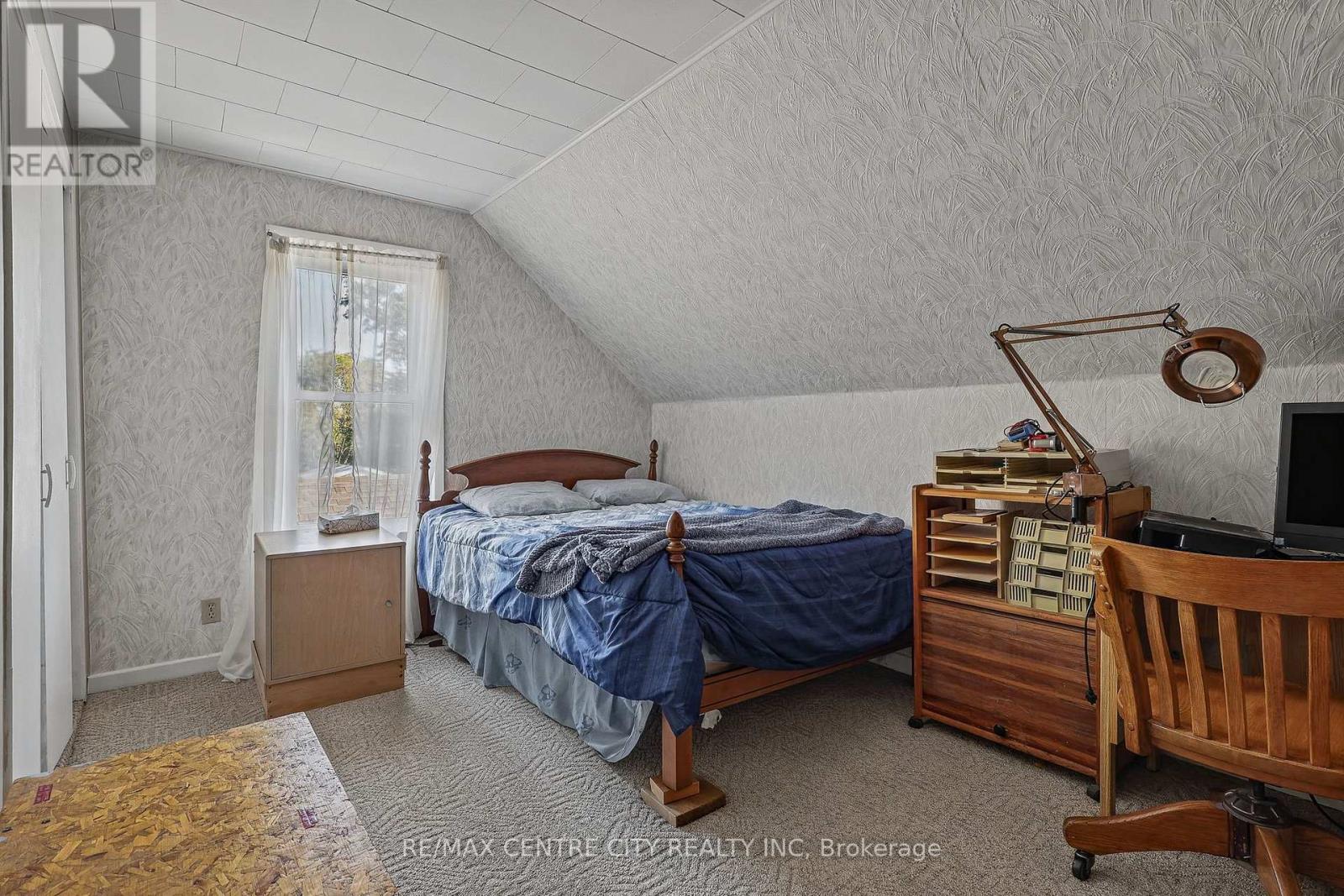 9200 Springwater Road — photo 26