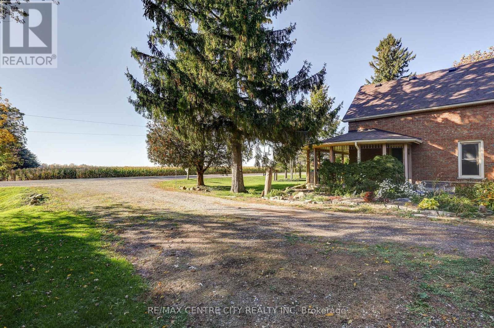 9200 Springwater Road — photo 4