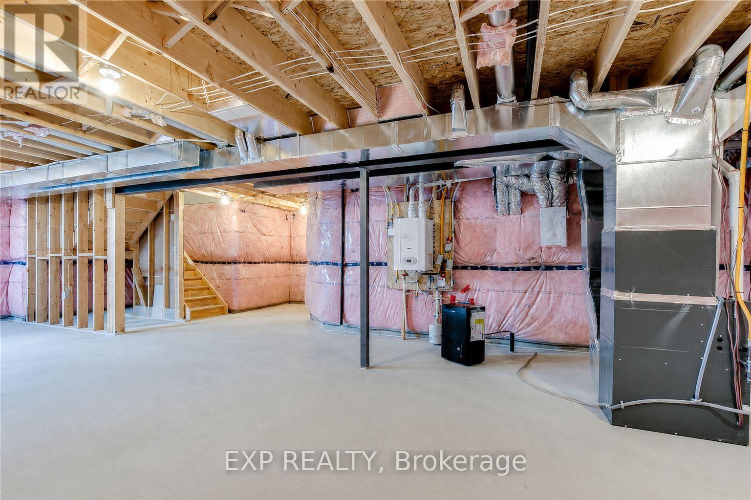 2075 Evans Boulevard — photo 17