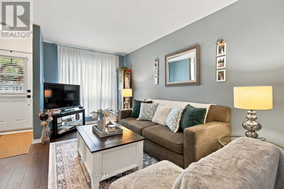 #A 111 WELLESLEY CRES CRESCENT - 5