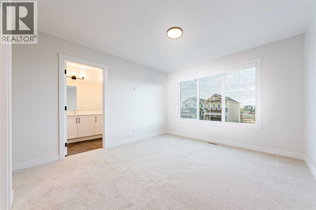 2 Fireside Close, Cochrane