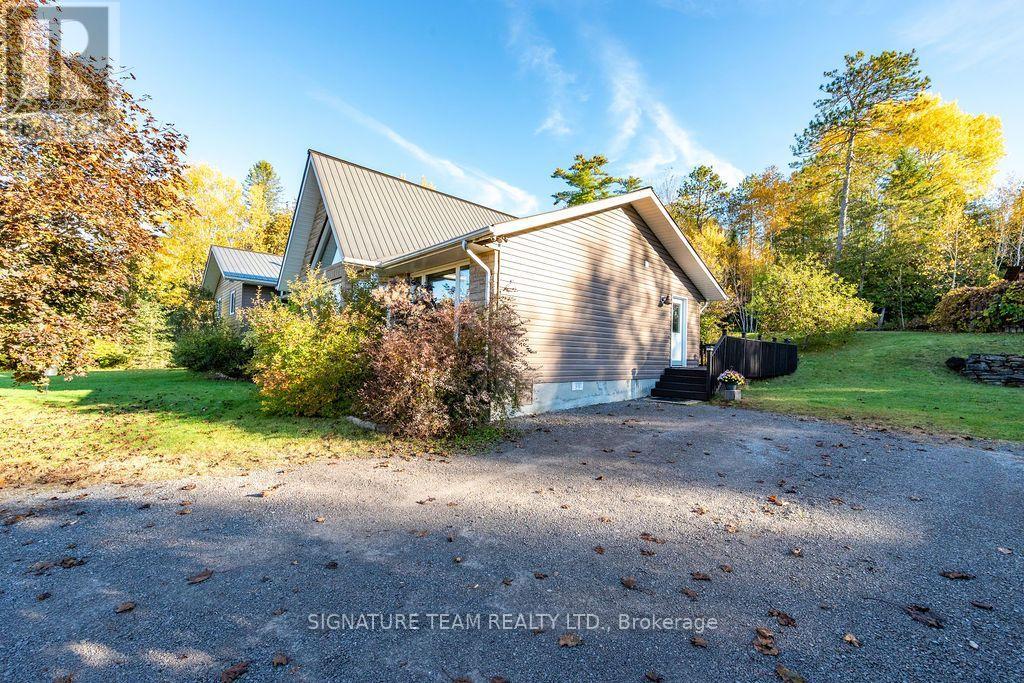 1540 Grist Mill Road — photo 2