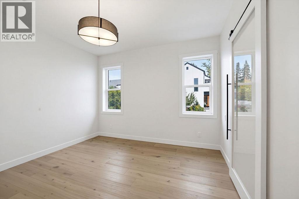1 1080 9 Avenue Northeast, Salmon Arm