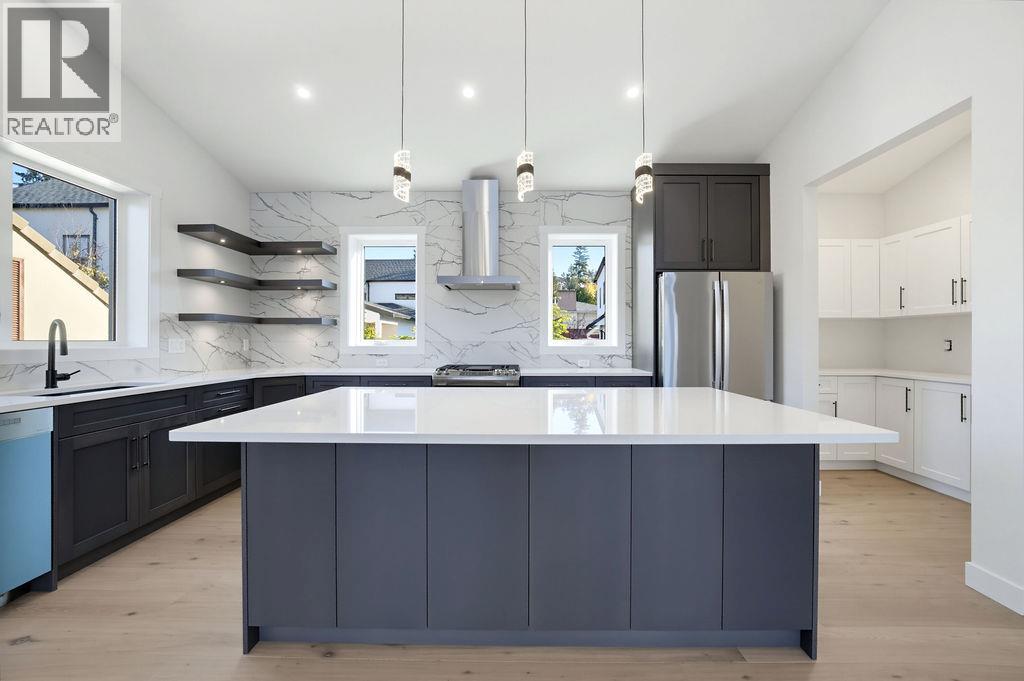 1 1080 9 Avenue Northeast, Salmon Arm